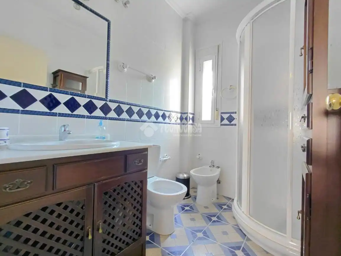Bathroom of Detached homes for sale in Sevilla