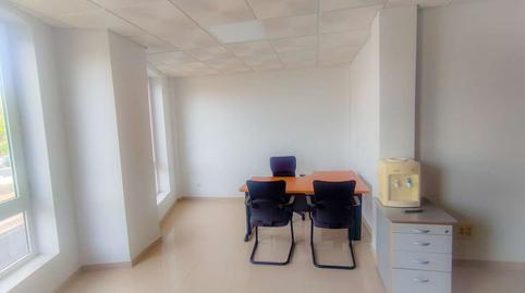 Foto 3 de Oficina de alquiler en Centro - La Vega Alta, Arrecife