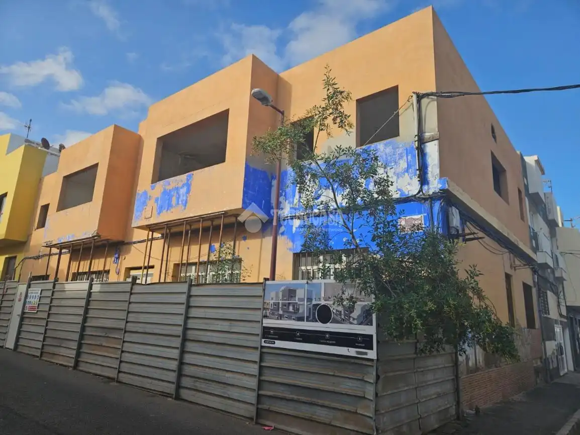 Vista exterior de Edificio en venta en Puerto del Rosario