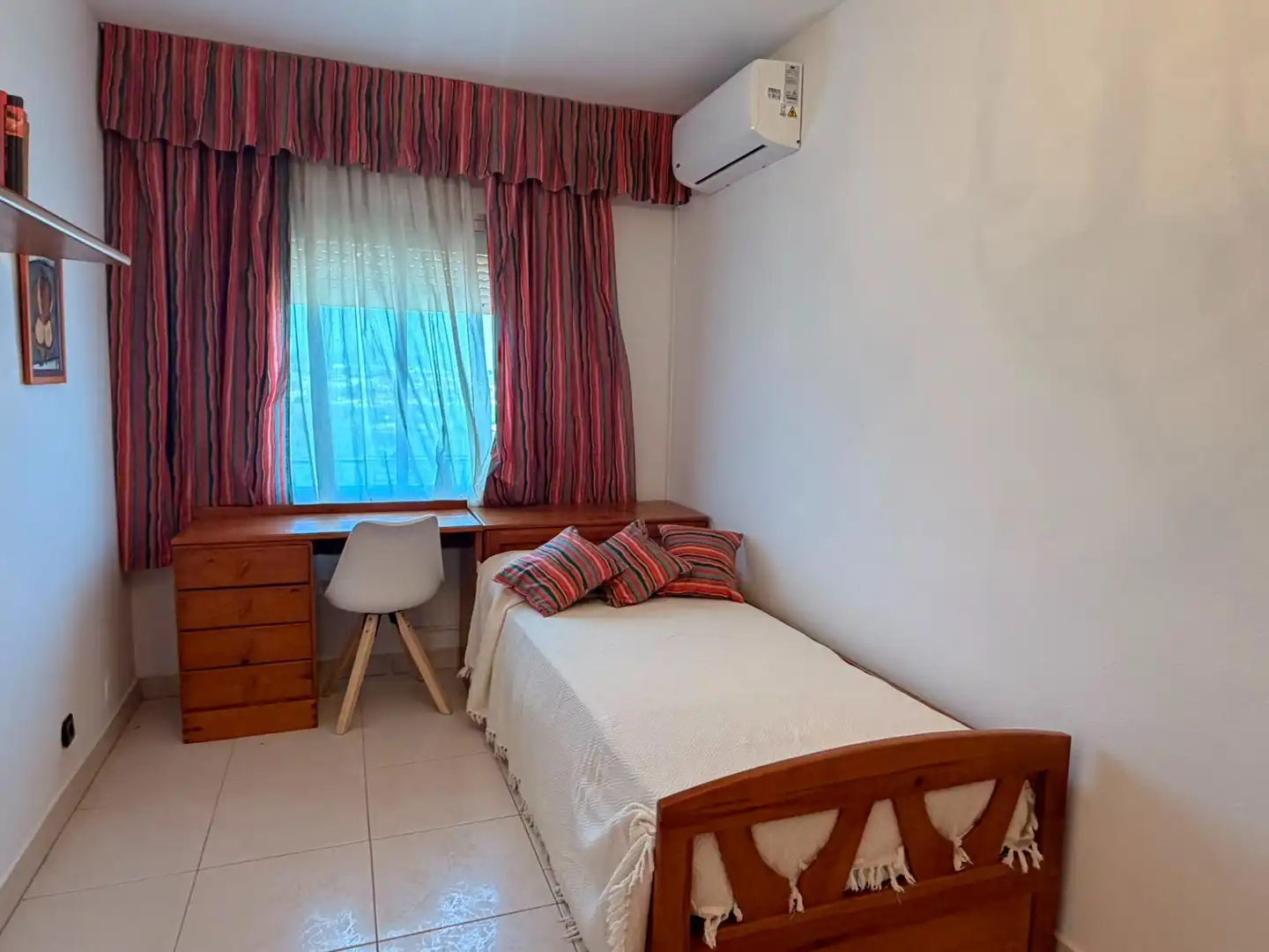 Habitación de Piso de alquiler en Mérida con Aire acondicionado, Calefacción y Amueblado