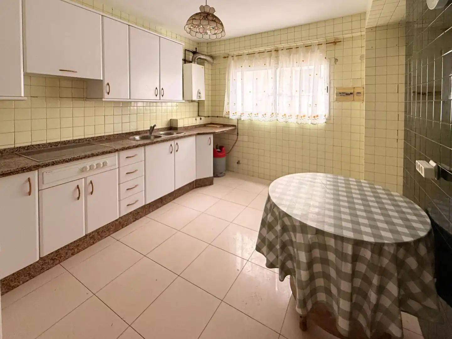 Cocina de Piso en venta en Córdoba con Alarma