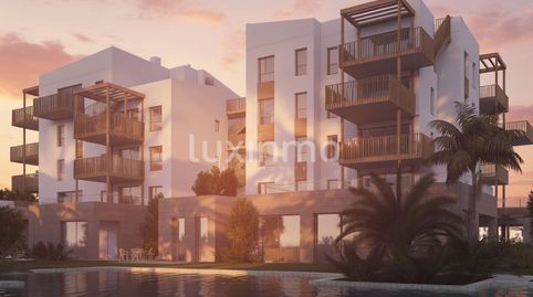 Impresionante villa moderna y apartamentos  Luxury Living Awaits