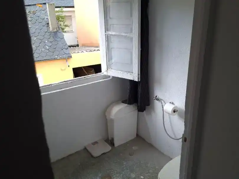 Baño de Piso en venta en Castropodame, León