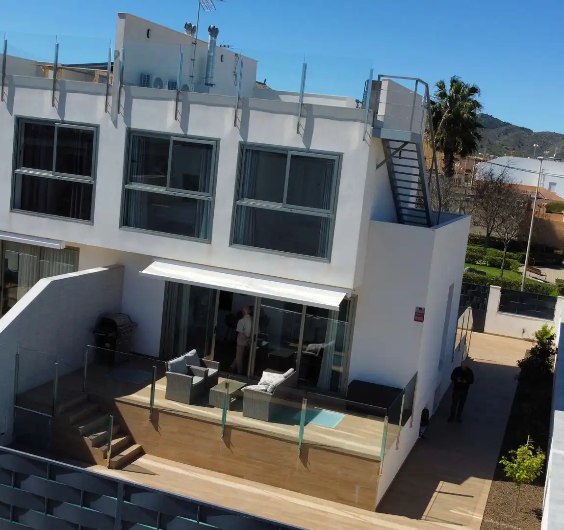 Vista exterior de Casa adosada en venta en Cartagena con Aire acondicionado, Calefacción y Jardín privado