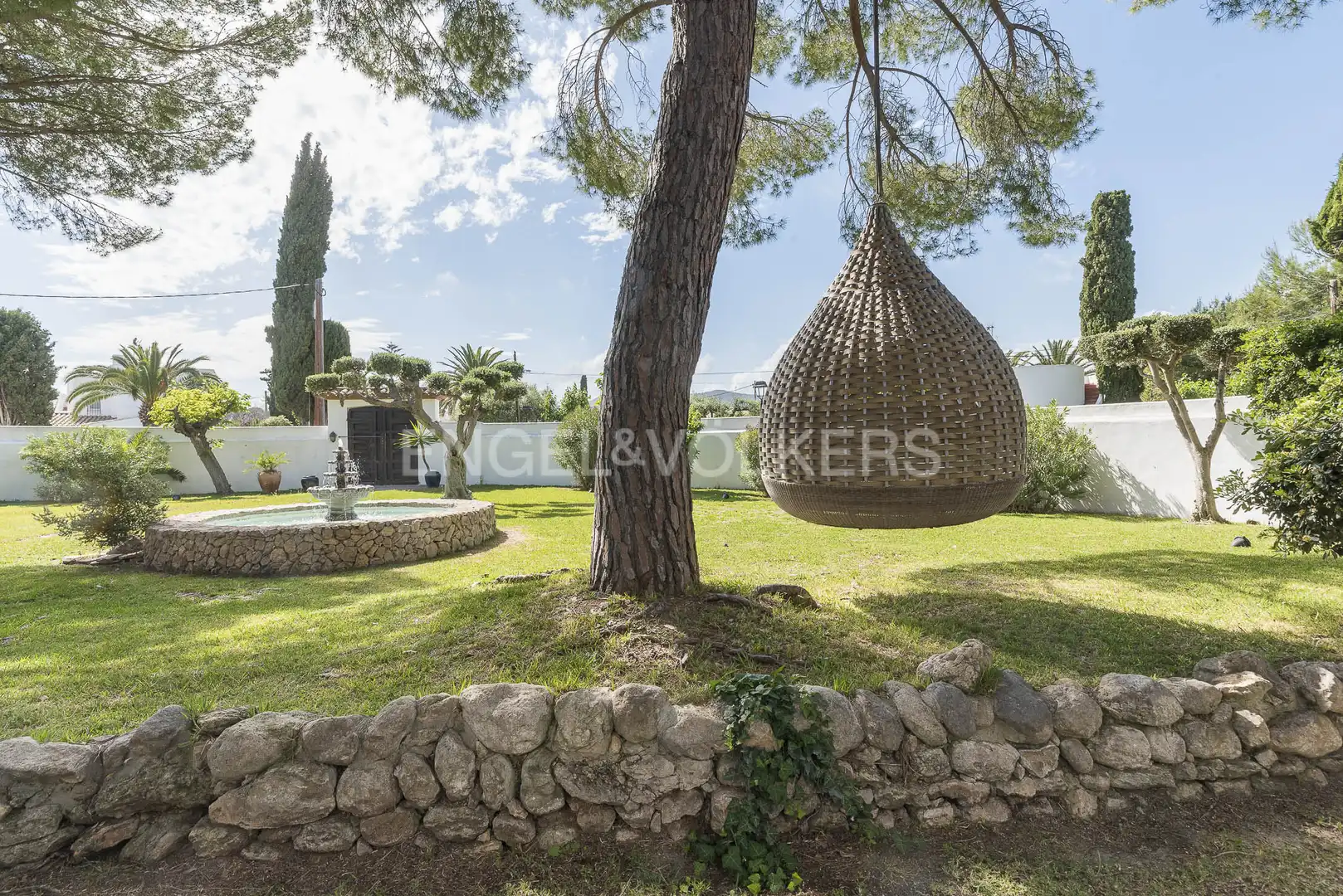 Garden of Buildings for sale in Sant Pere de Ribes