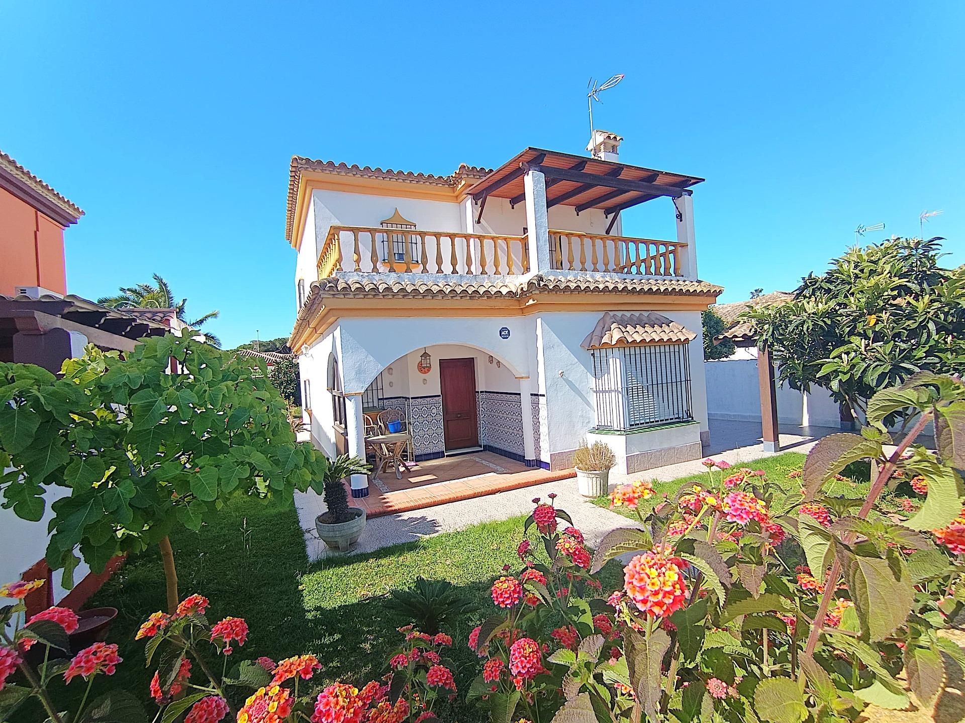 Garden of House or chalet for sale in Chiclana de la Frontera  with Private garden, Terrace and Storage room