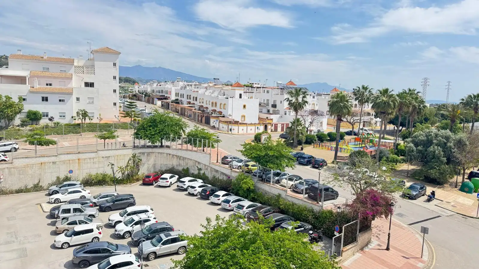 Parking of Flat for sale in Estepona  with Terrace, Oven and Microwave
