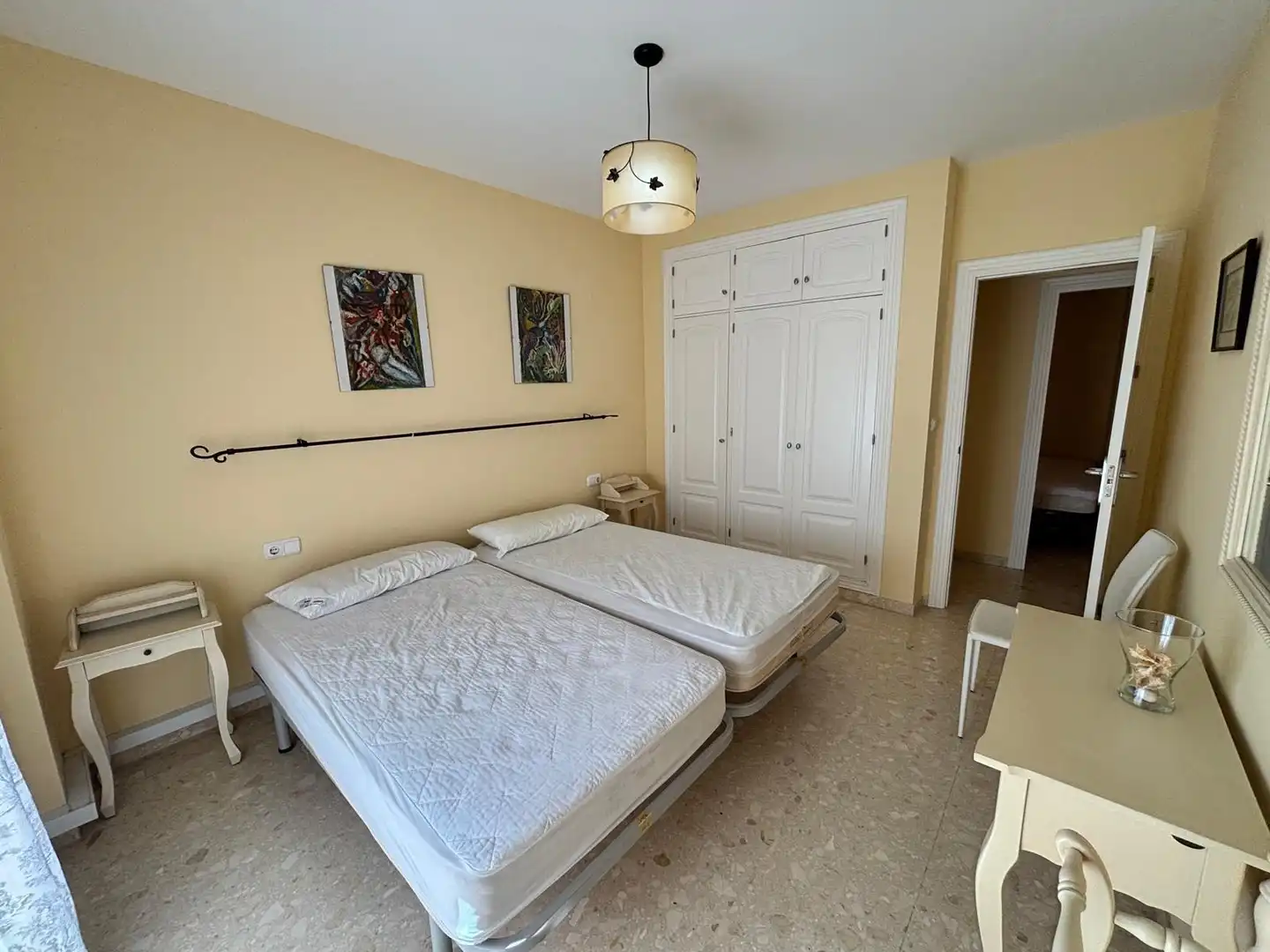 Habitación de Ático de alquiler en Motril con Aire acondicionado, Calefacción y Jardín privado