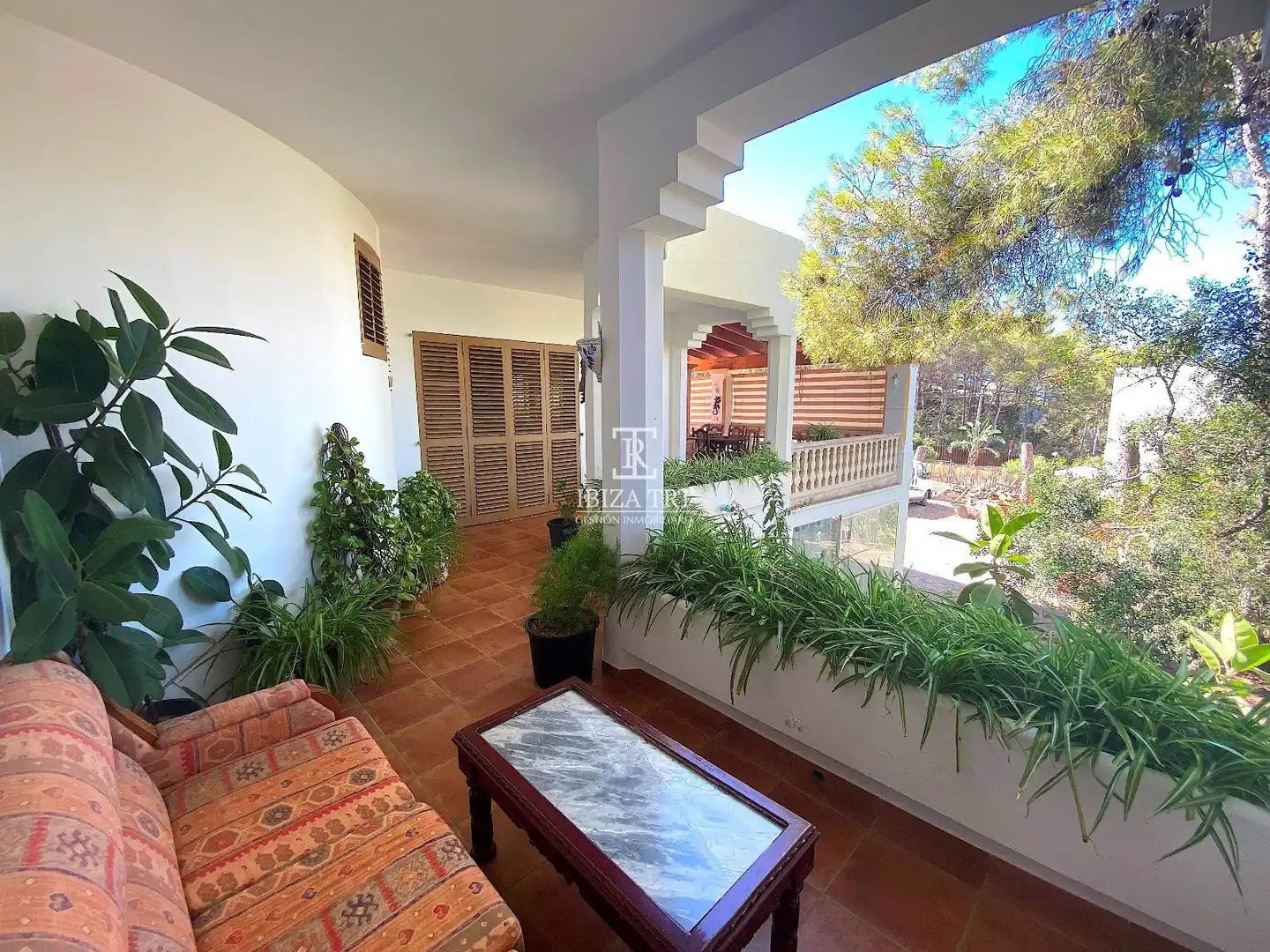 Vista exterior de Casa o xalet en venda en Sant Antoni de Portmany amb Terrassa i Traster