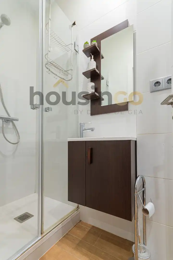 Bathroom of Flat for rent in Chamberí