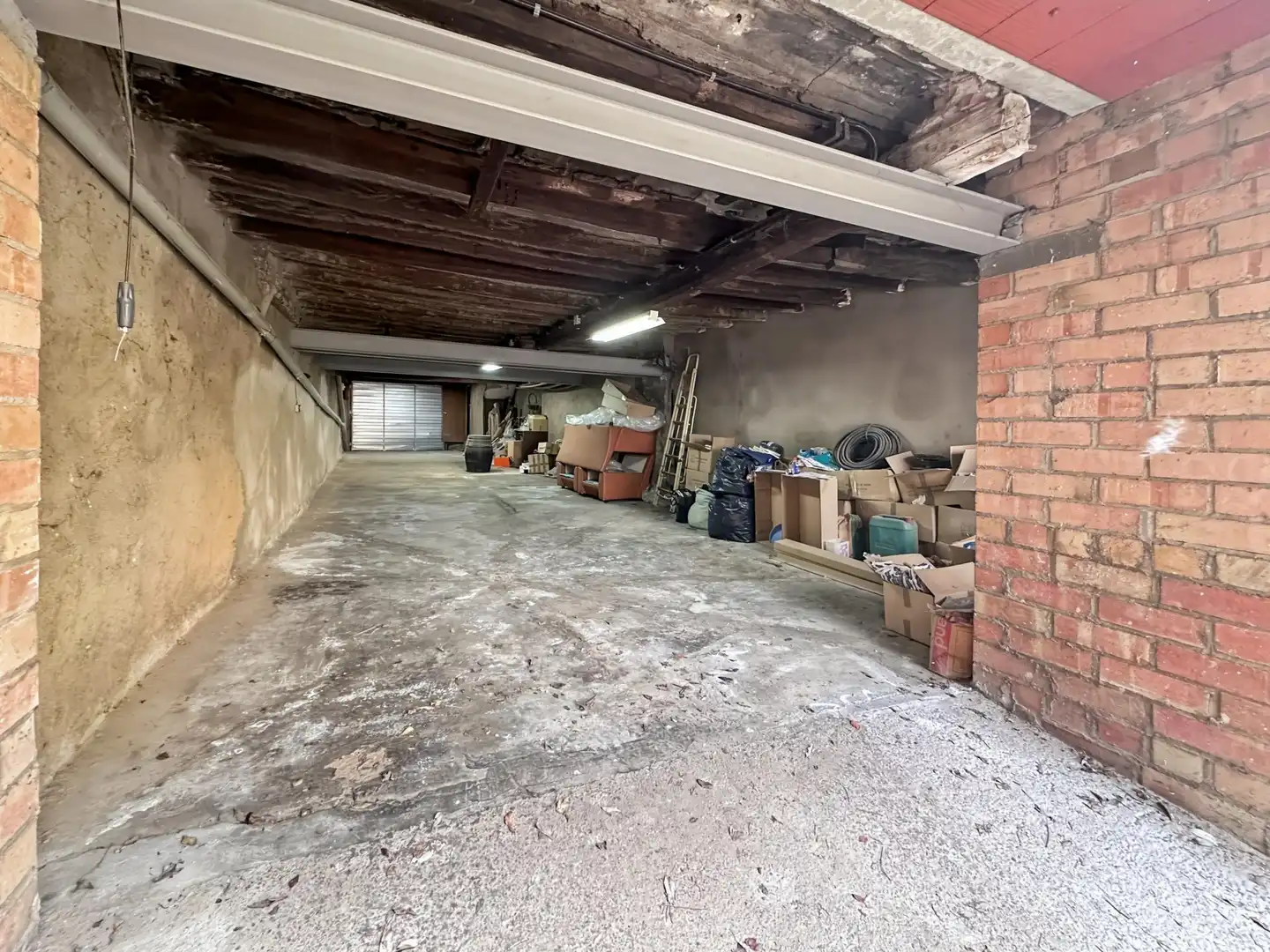 Einfamilien-Reihenhaus zum Verkauf in Berga mit Heizung und Balkon