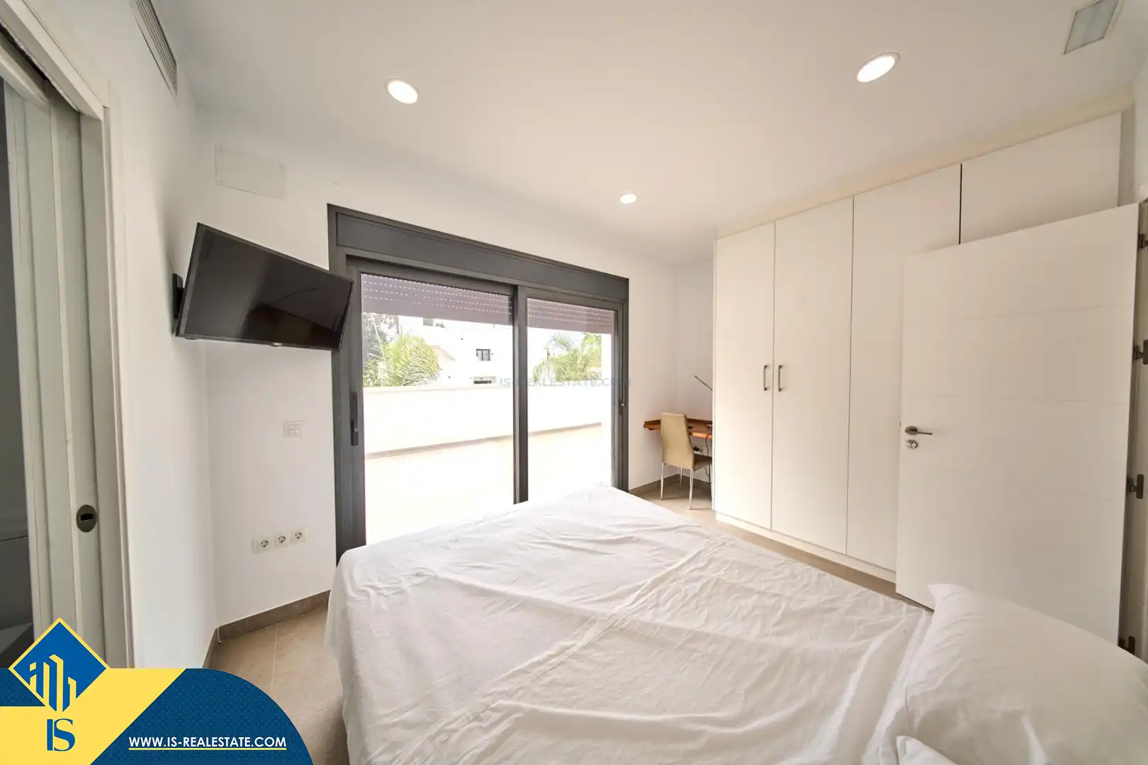 Dormitori de Casa o xalet en venda en Marbella amb Terrassa i Piscina