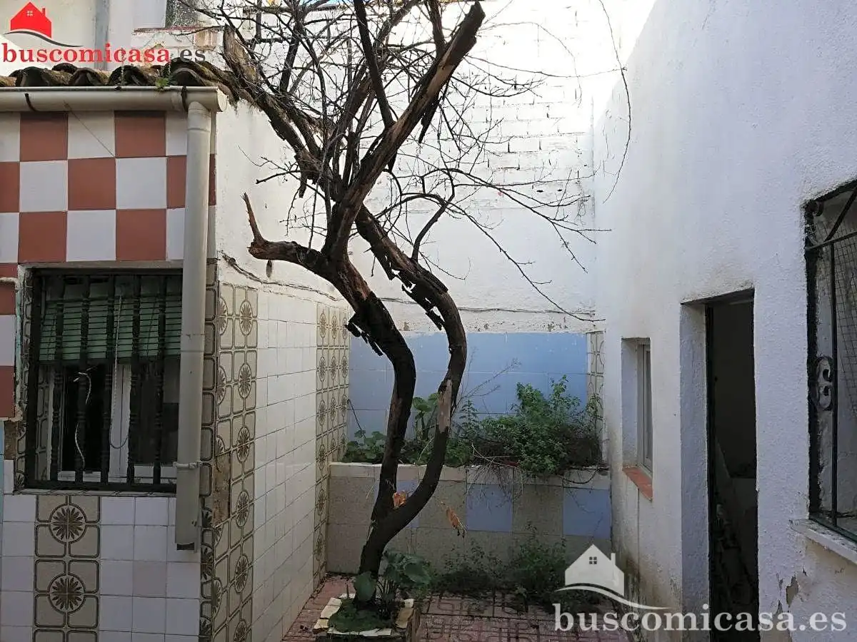 Jardín de Casa adosada en venta en Linares con Aire acondicionado, Jardín privado y Terraza