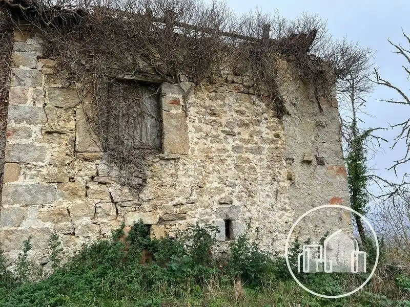 Houses for sale in Valderredible