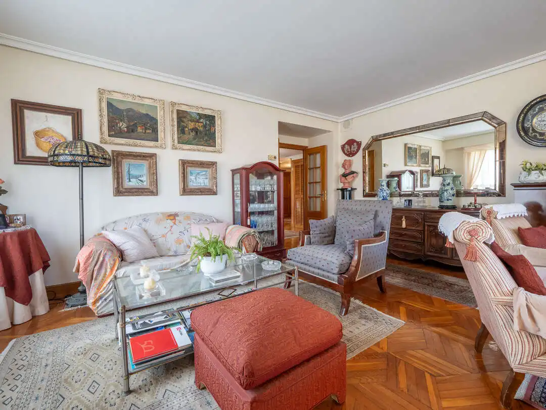 Wohnzimmer von Wohnung zum Verkauf in Zarautz mit Heizung, Privatgarten und Terrasse