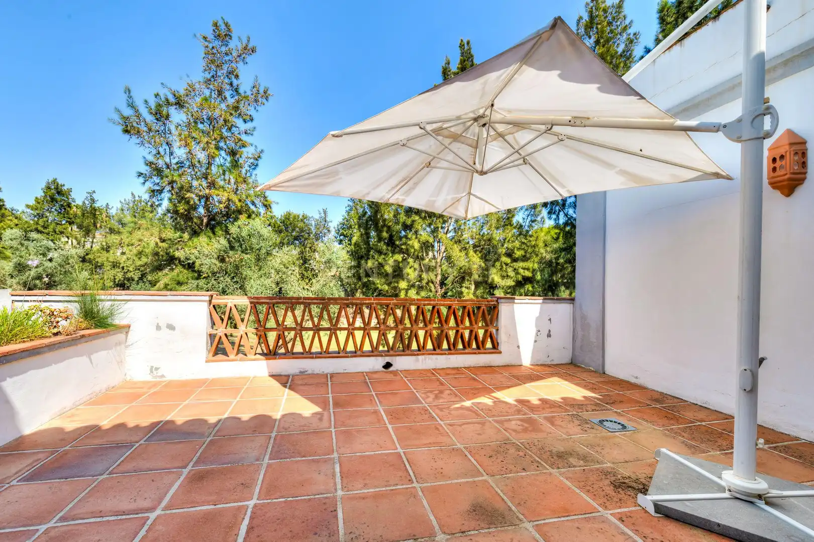 Terrassa de Casa o xalet en venda en Mijas amb Aire condicionat, Jardí privat i Traster