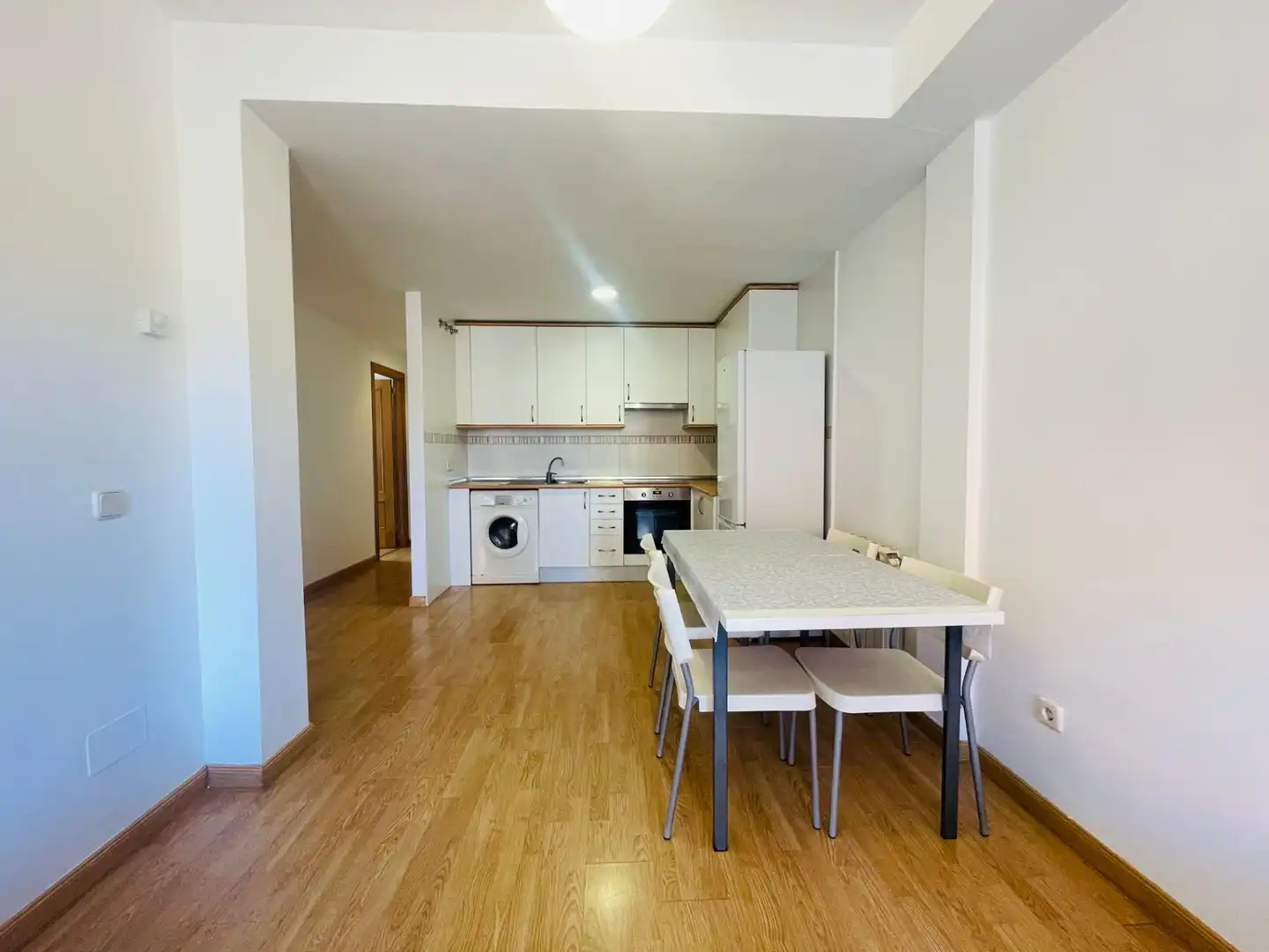 Appartamento con terrazza in vendita a Navalagamella, imagen 2