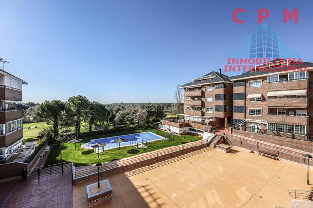 Piso en Alquiler en Golf - El Carralero