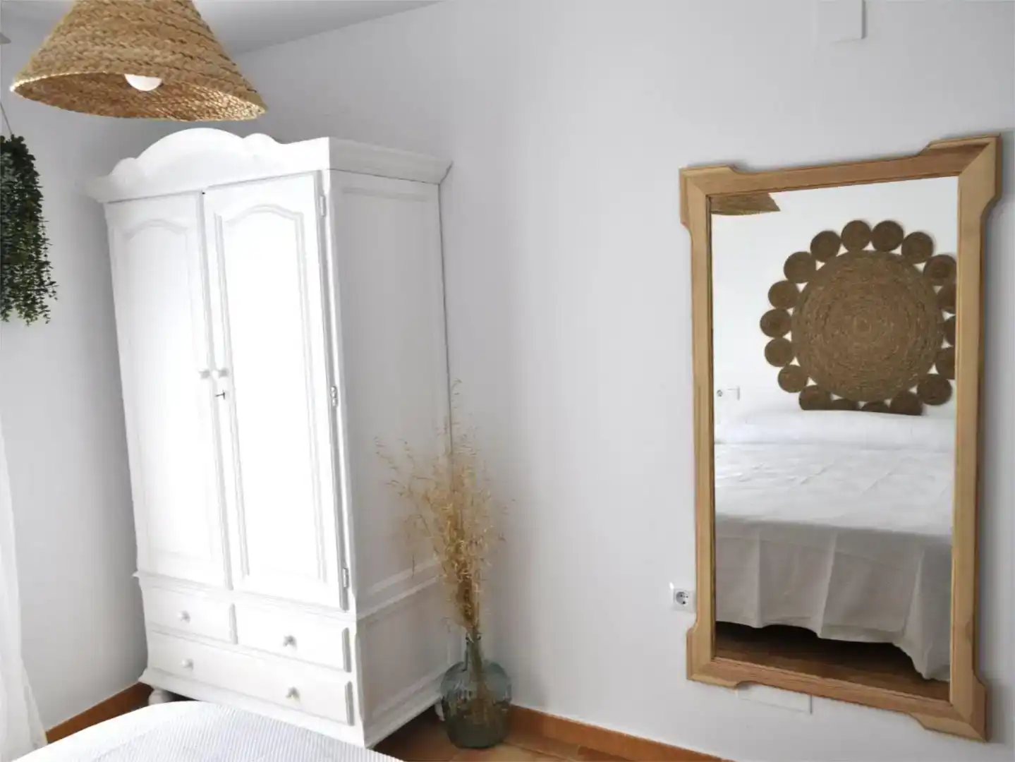 Bedroom of Flat for sale in El Bosque  with Air Conditioner and Balcony