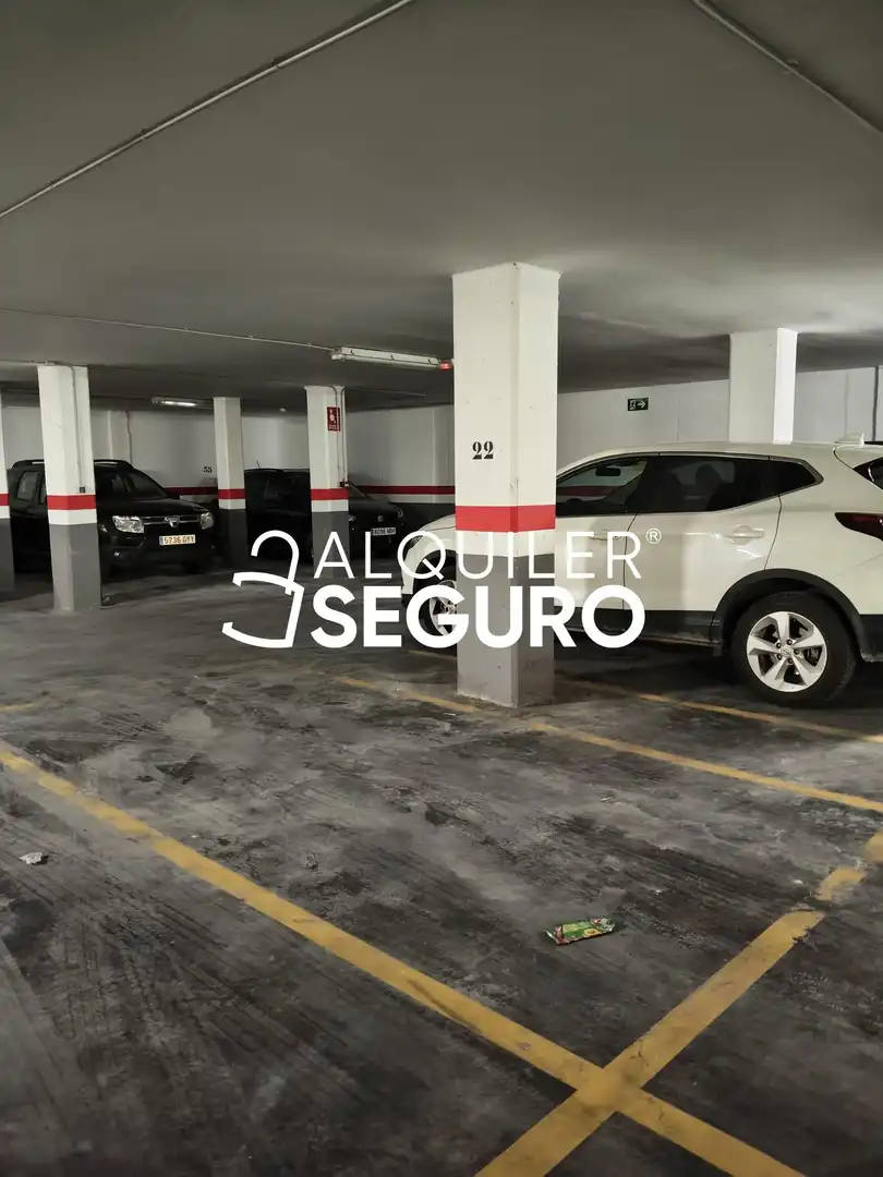 Parkplatz von Wohnung zur Miete in Centro  