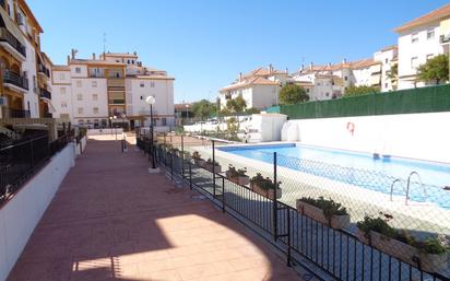 Swimming pool of Flat for sale in Vélez-Málaga  with Terrace