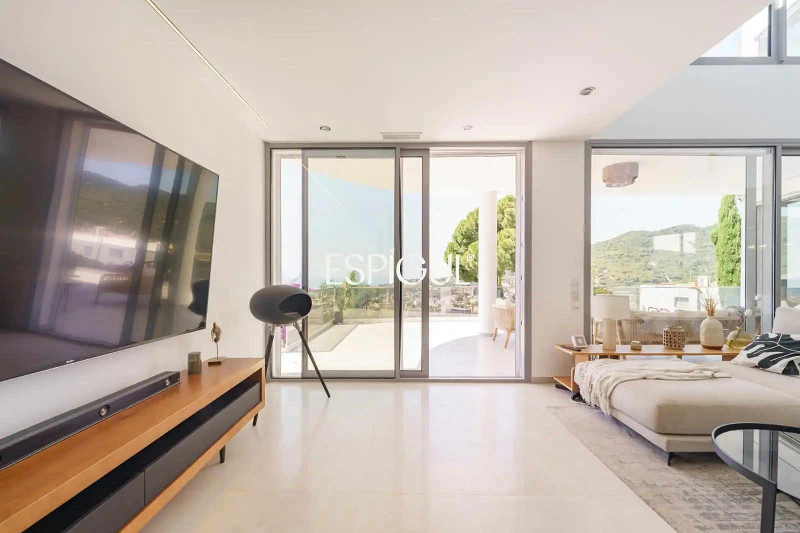 Sala de estar de Casa o chalet en venta en Vilassar de Dalt con Aire acondicionado, Calefacción y Jardín privado