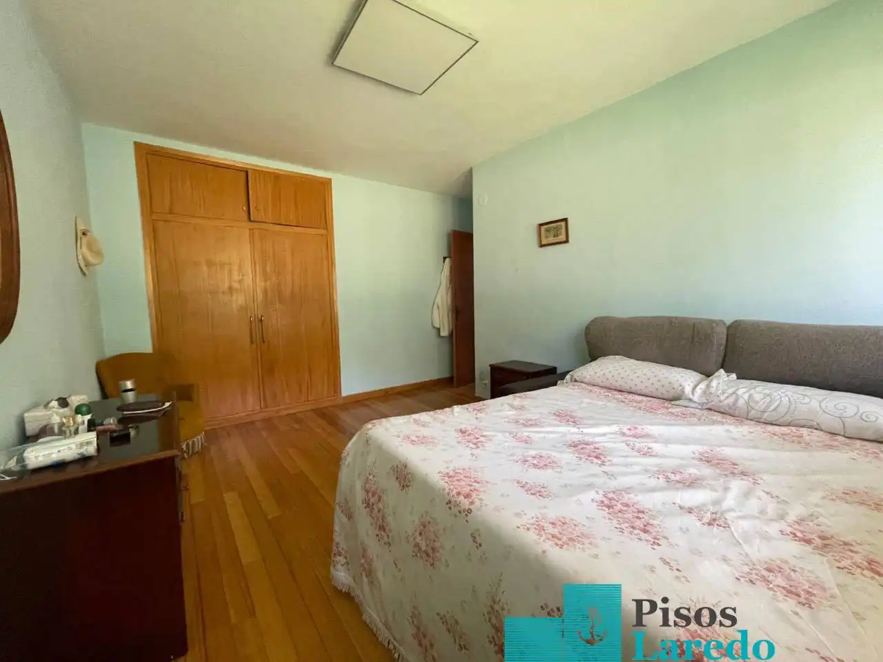 Habitación de Casa o chalet en venta en Ampuero con Jardín privado, Parquet y Terraza