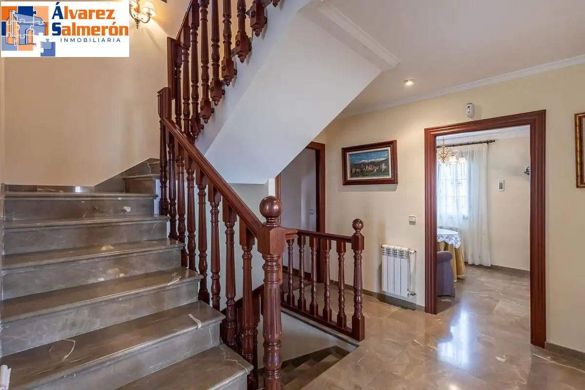 Casa con jardín en venta en Calle MARIANA PINEDA, imagen 17