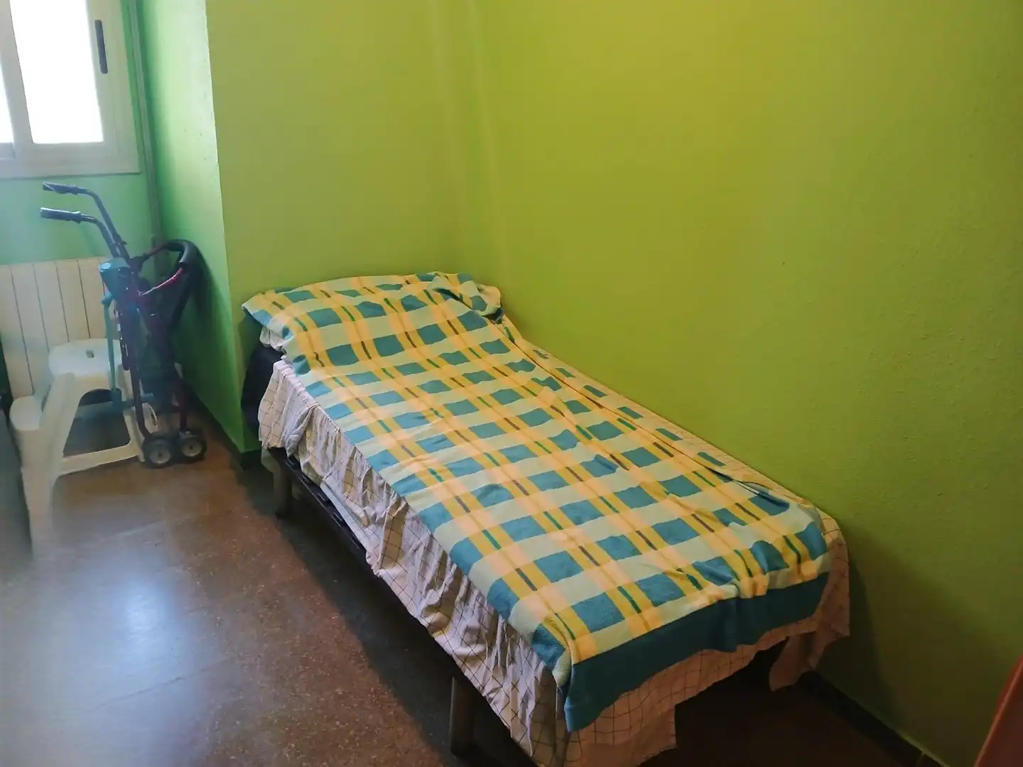 Habitación de Piso en venta en Sabadell con Aire acondicionado y Calefacción