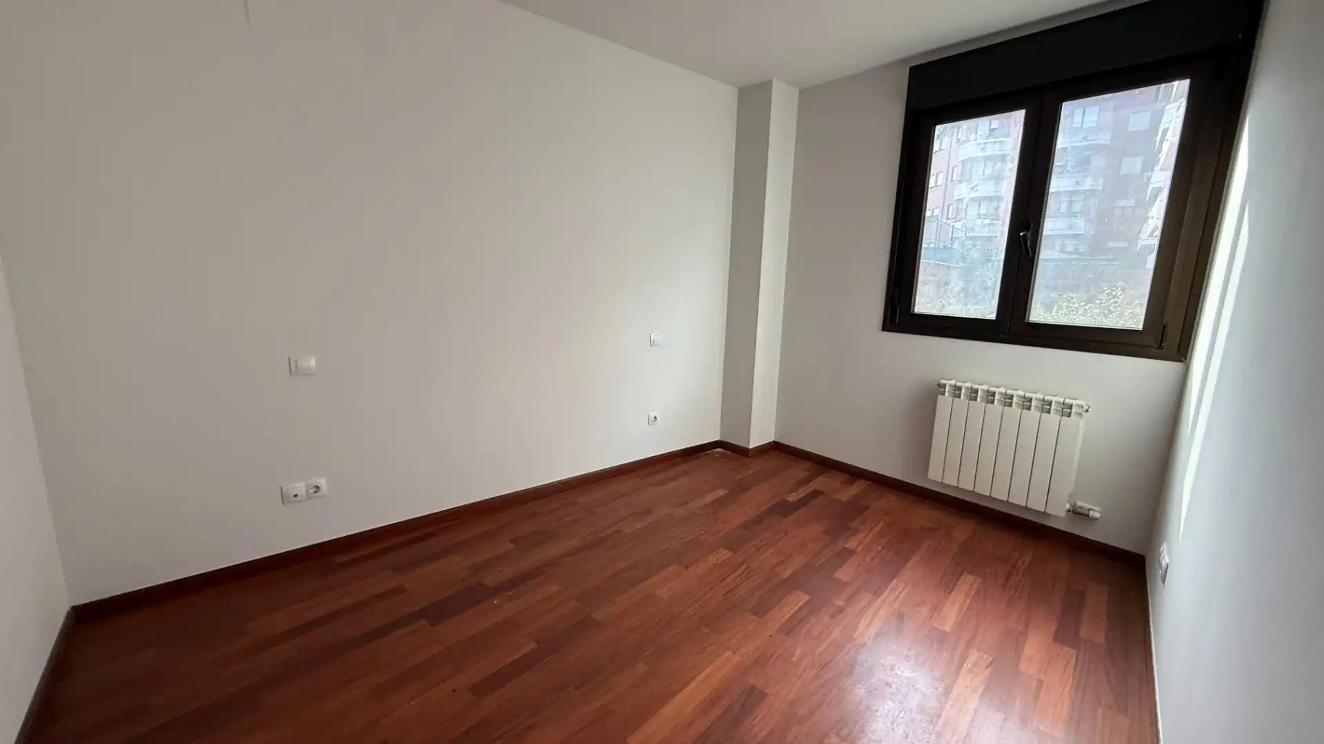 Schlafzimmer von Gebäude zum Verkauf in Limpias