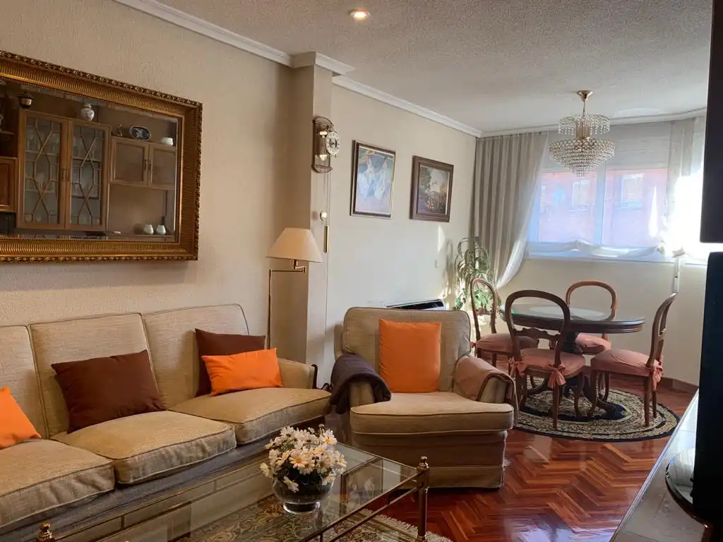 Wohnung zum Verkauf in Calle de Vicente Espinel, imagen 2