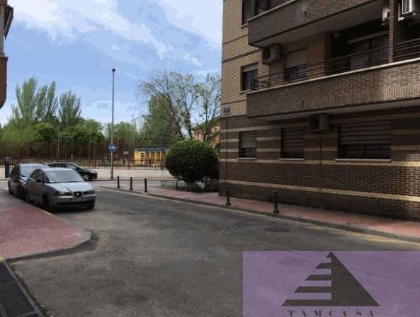 Aparcament de Pis en venda en Valdemoro amb Calefacció