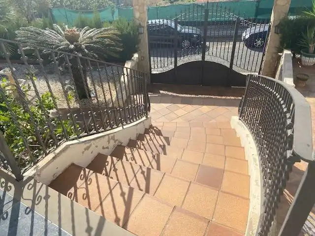 Terraza de Casa o chalet en venta en Chiva con Calefacción, Jardín privado y Piscina