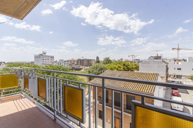 Piso en Venta en Bonrepòs i Mirambell