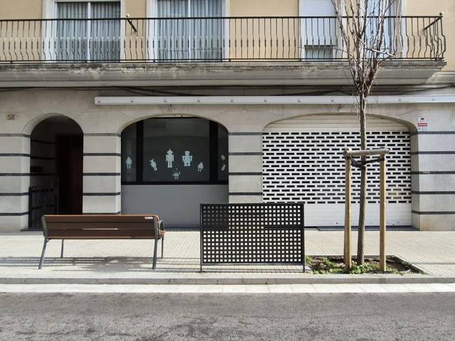 Local comercial en Alquiler en Del Col·Legi en Barri del Centre
