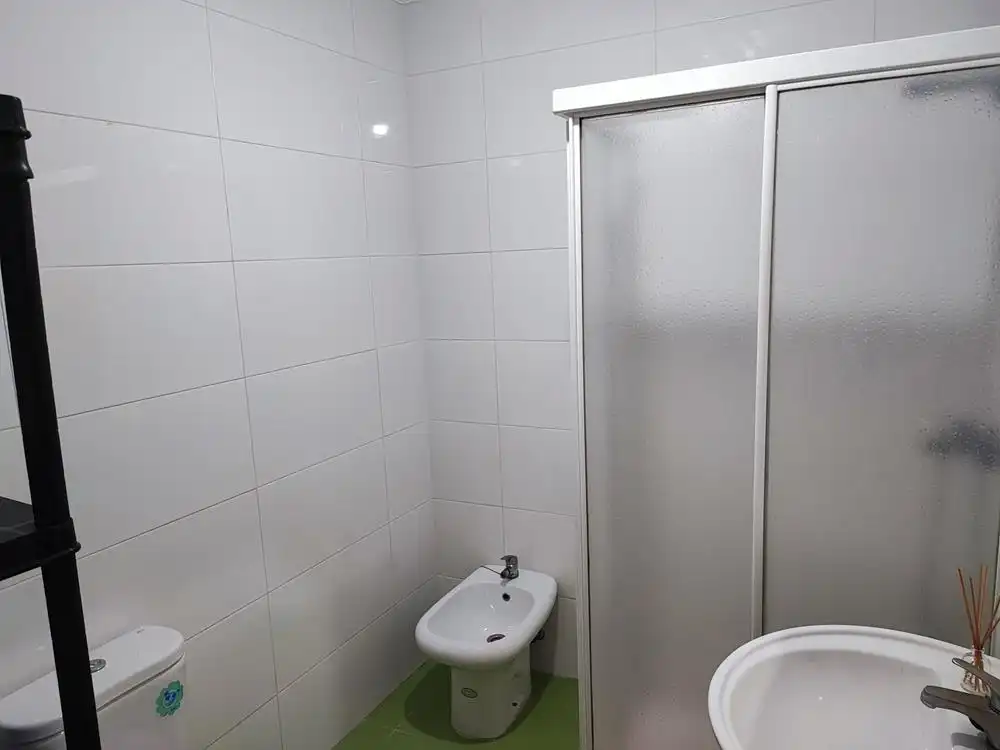 Baño de Piso en venta en Santander con Calefacción, Parquet y Terraza
