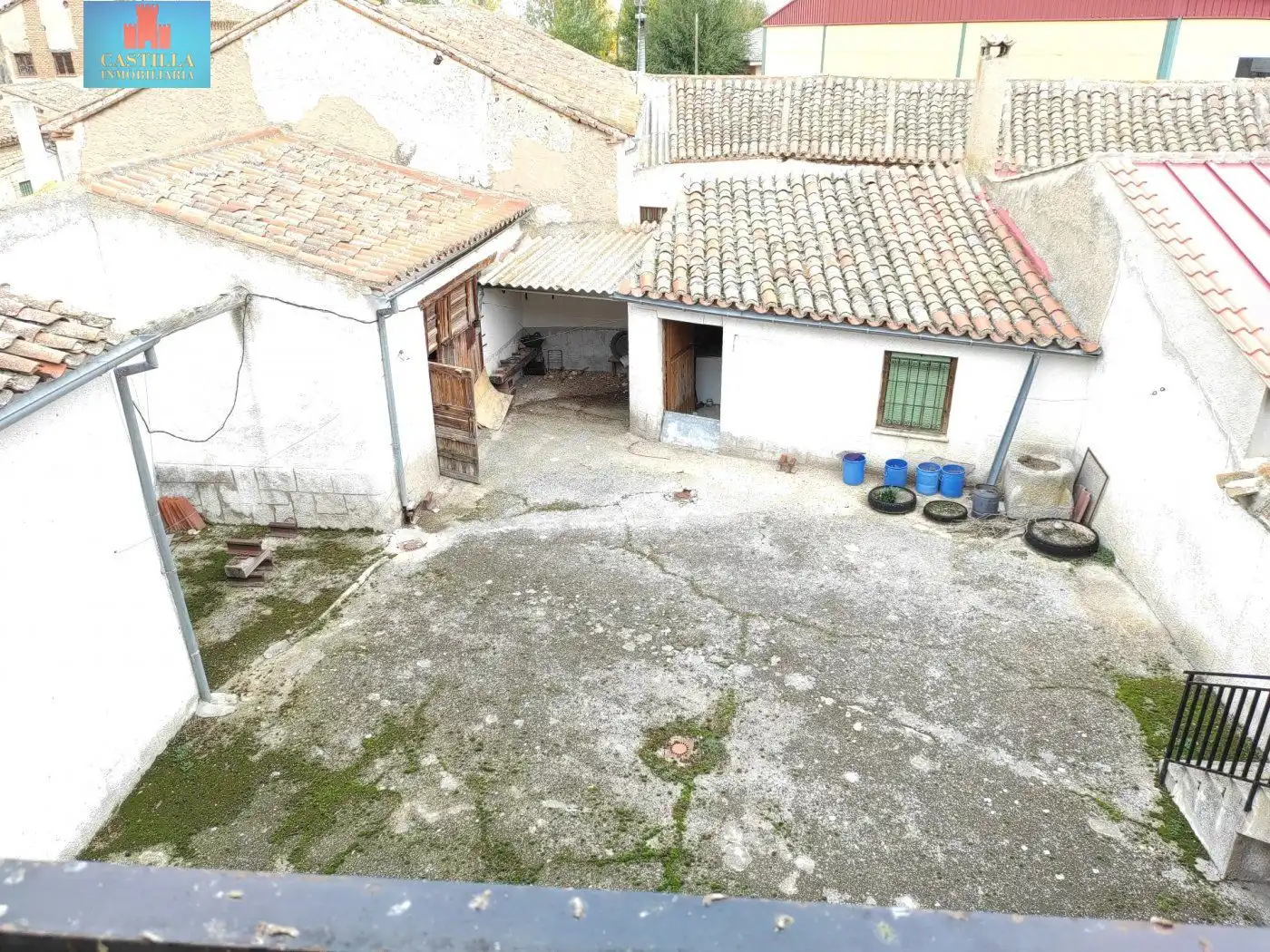 Vista exterior de Casa o chalet en venta en Velayos con Terraza, Trastero y Amueblado