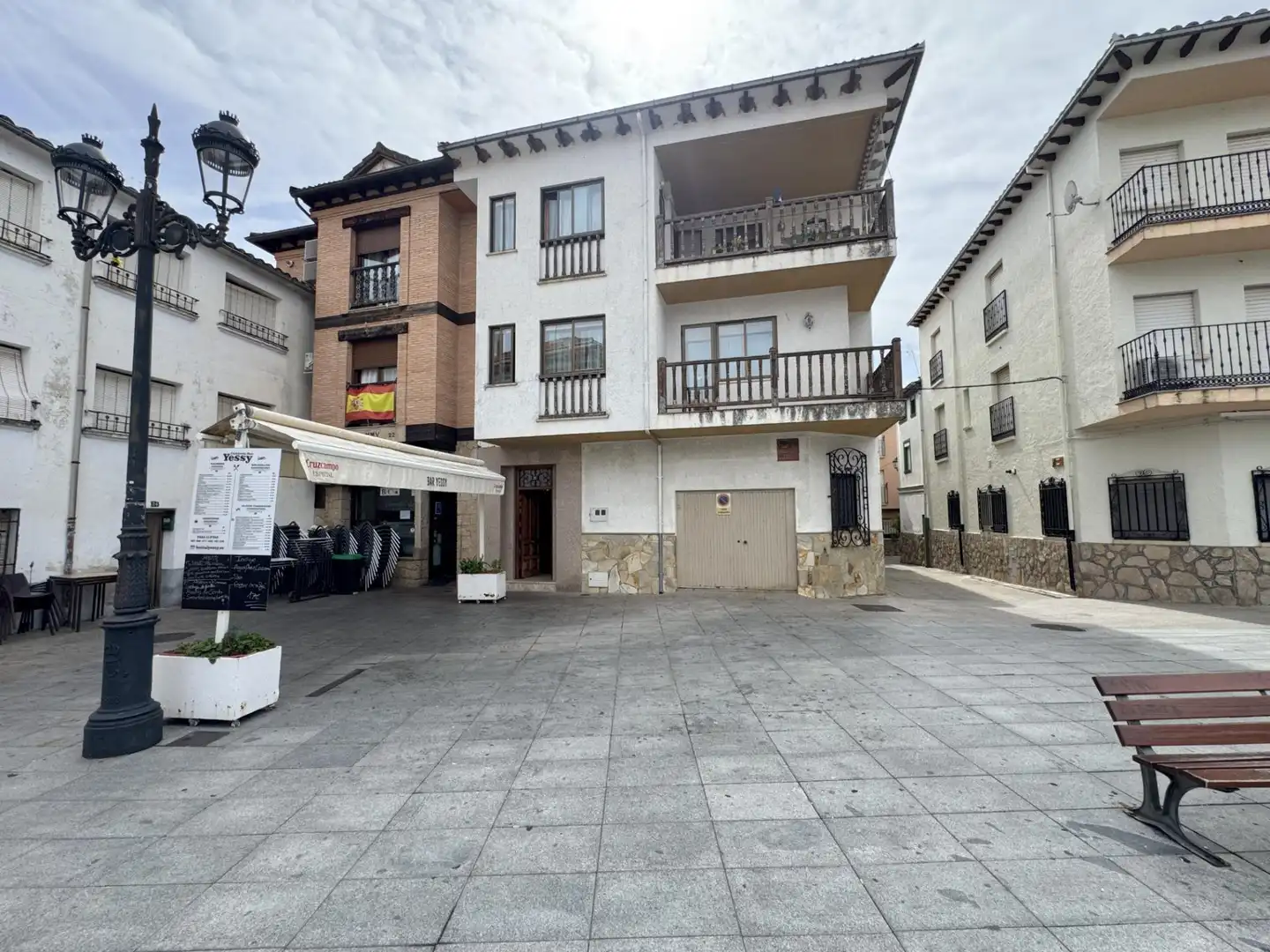 Exterior view of Houses for sale in Candeleda, Ávila