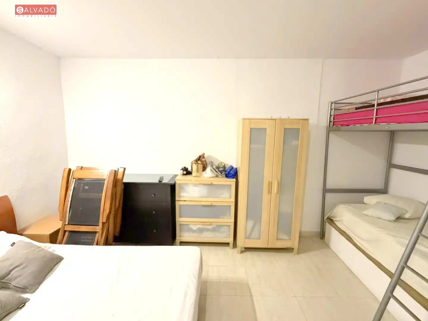 Habitación de Casa adosada en venta en Calafell con Calefacción, Jardín privado y Terraza