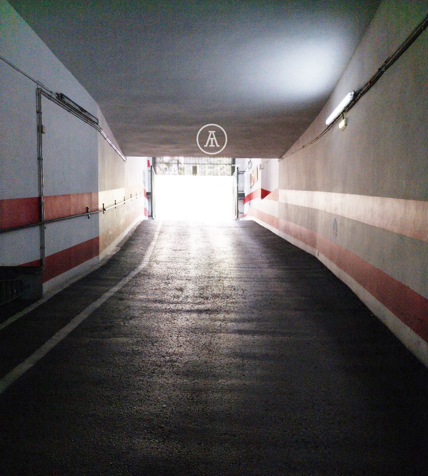 Garage zum Verkauf in Pamplona, Paseo Independencia