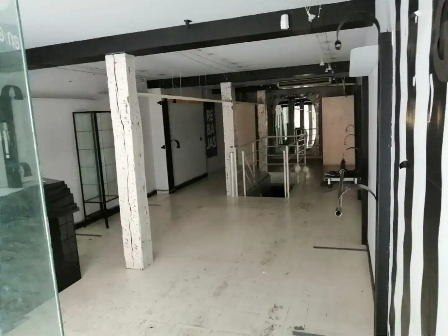 Local en venta en Vitoria - Gasteiz con Aire acondicionado