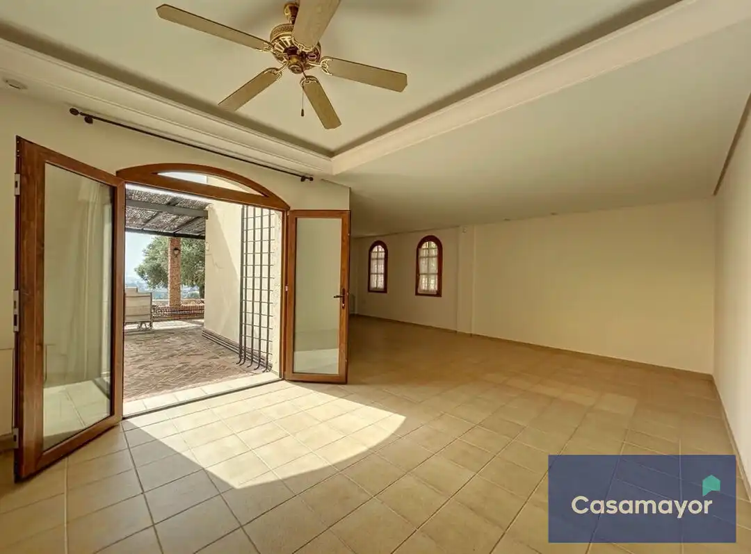 Houses for sale in Mutxamel  with Air Conditioner, Heating and Private garden