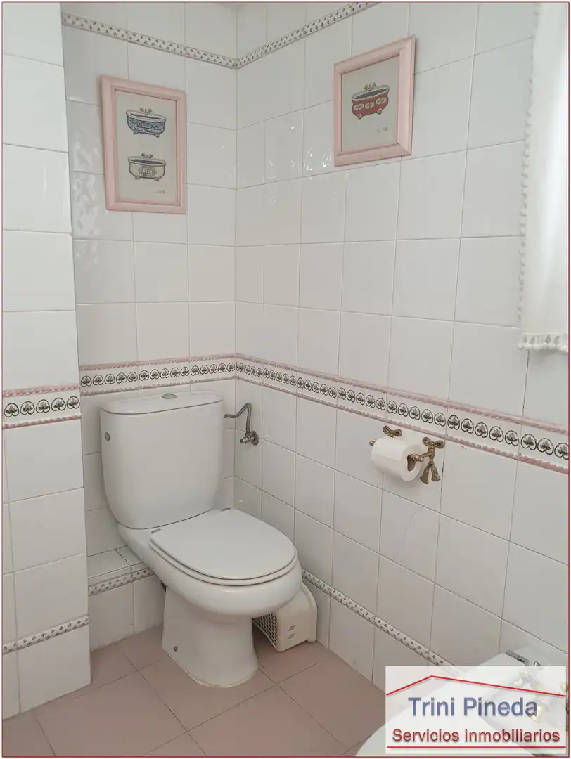 Baño de Piso en venta en Sevilla con Aire acondicionado, Calefacción y Horno