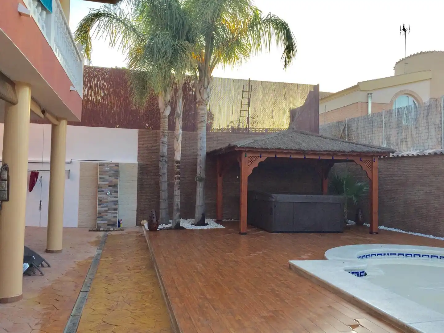 Terrassa de Casa o xalet en venda en Mutxamel amb Aire condicionat, Calefacció i Jardí privat