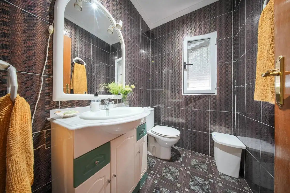 Baño de Casa o chalet en venta en Villarejo de Salvanés con Calefacción, Jardín privado y Terraza