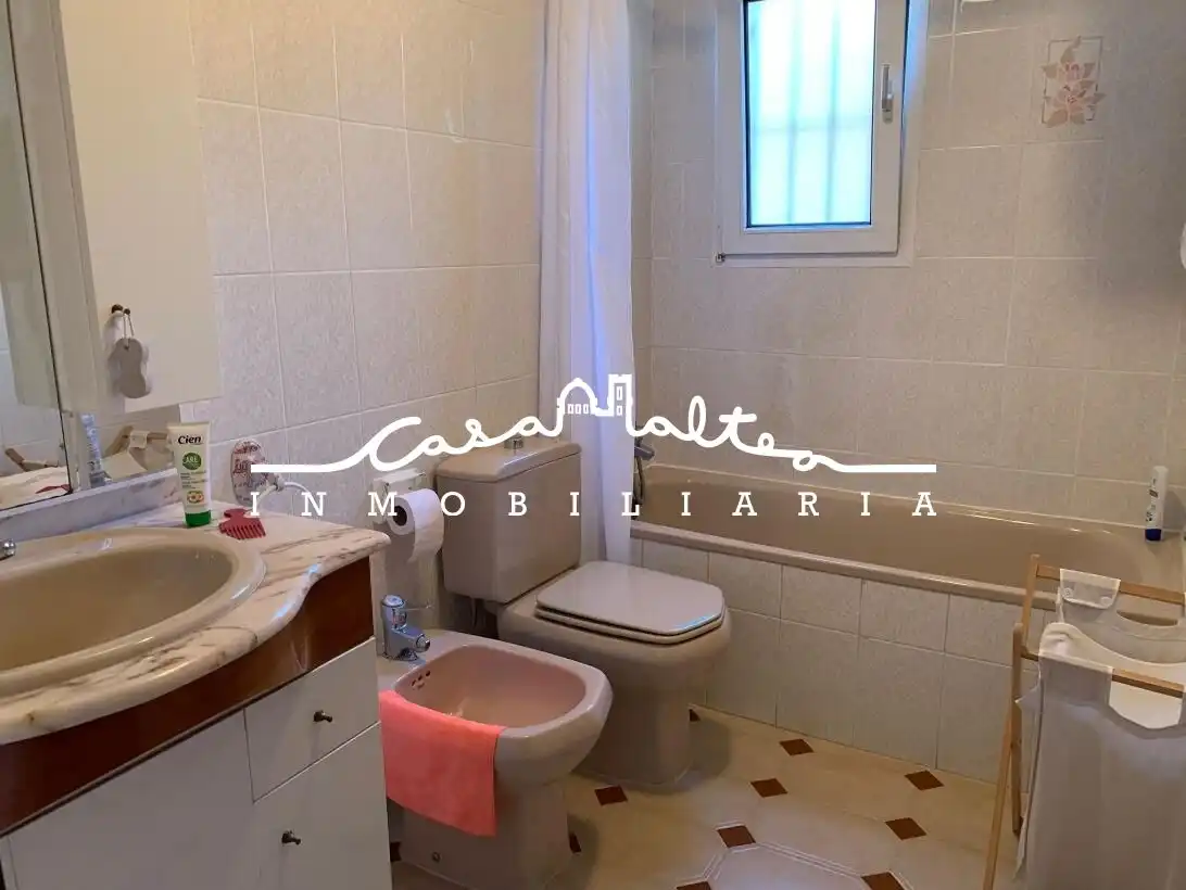 Habitación de Casa o chalet en venta en La Nucia con Aire acondicionado, Jardín privado y Trastero