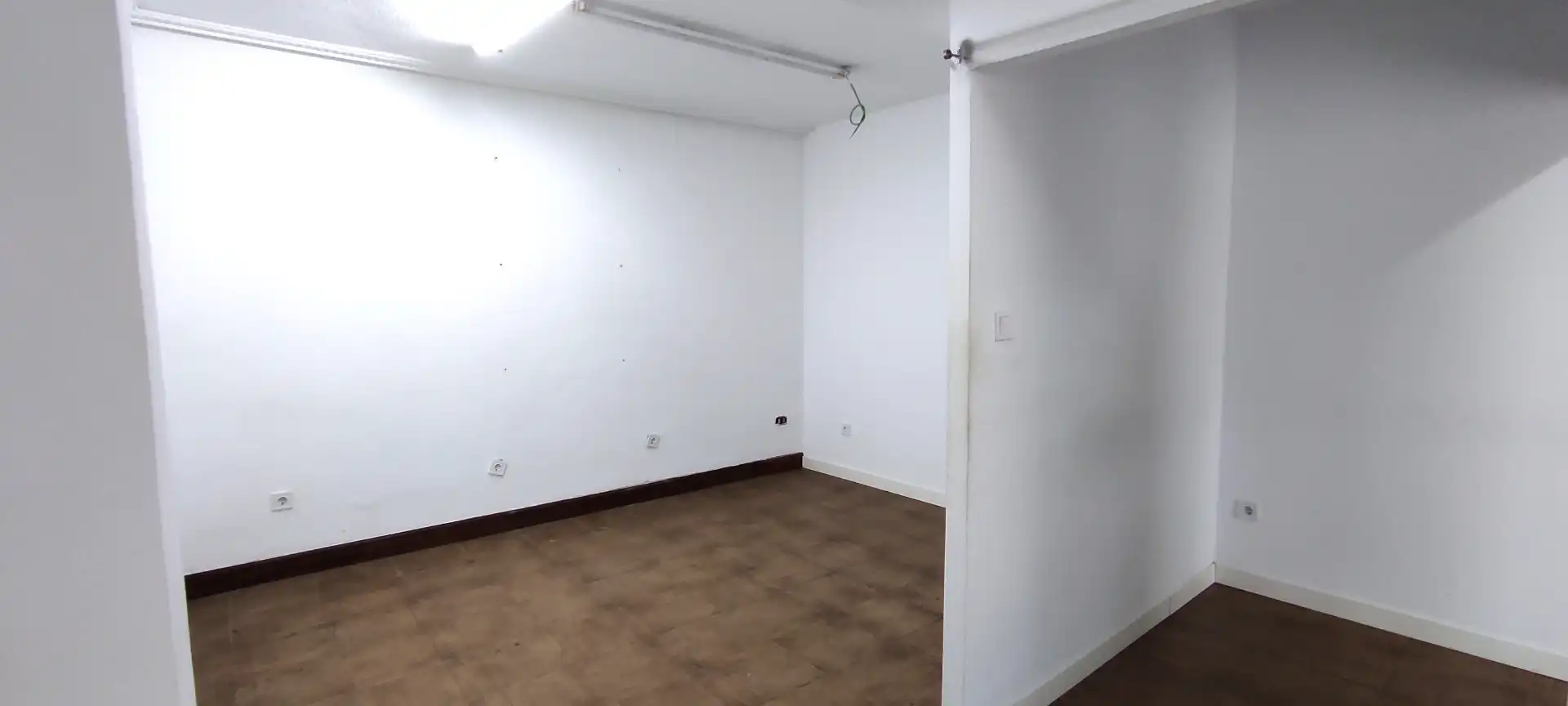 Local commercial à vendre à Valle de Trápaga-Trapagaran, imagen 13