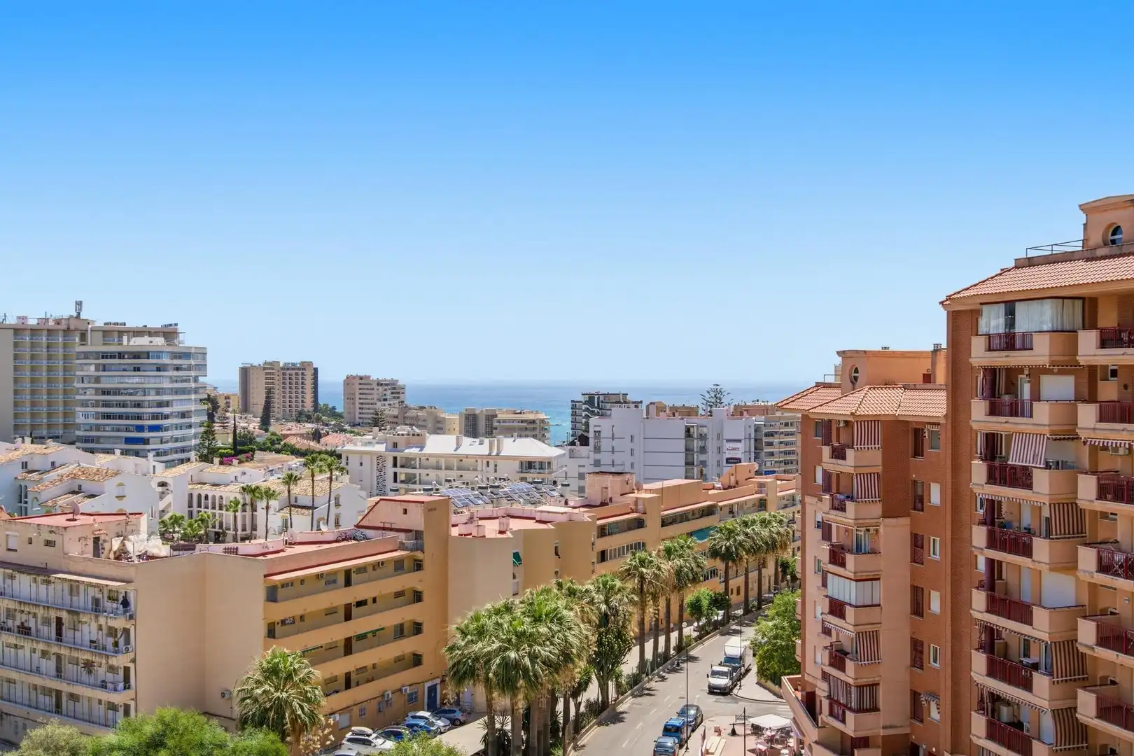 Vista exterior de Pis de lloguer en Fuengirola amb Aire condicionat, Terrassa i Moblat