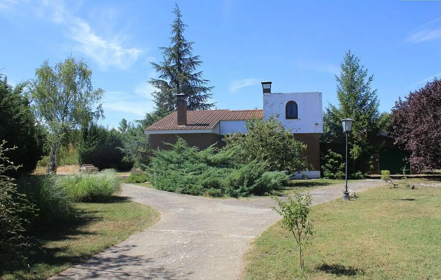 Vista exterior de Finca rústica en venta en Grijota con Calefacción, Trastero y Amueblado