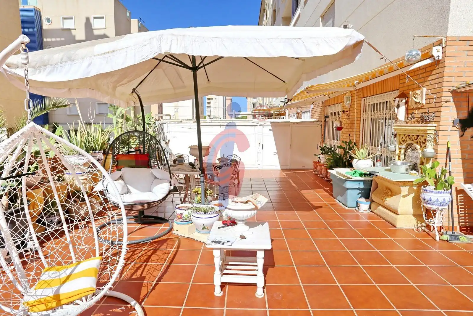Terraza de Planta baja en venta en Guardamar del Segura con Aire acondicionado, Terraza y Trastero